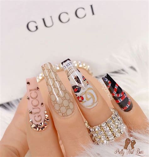 gucci stripe nails|Gucci nails images.